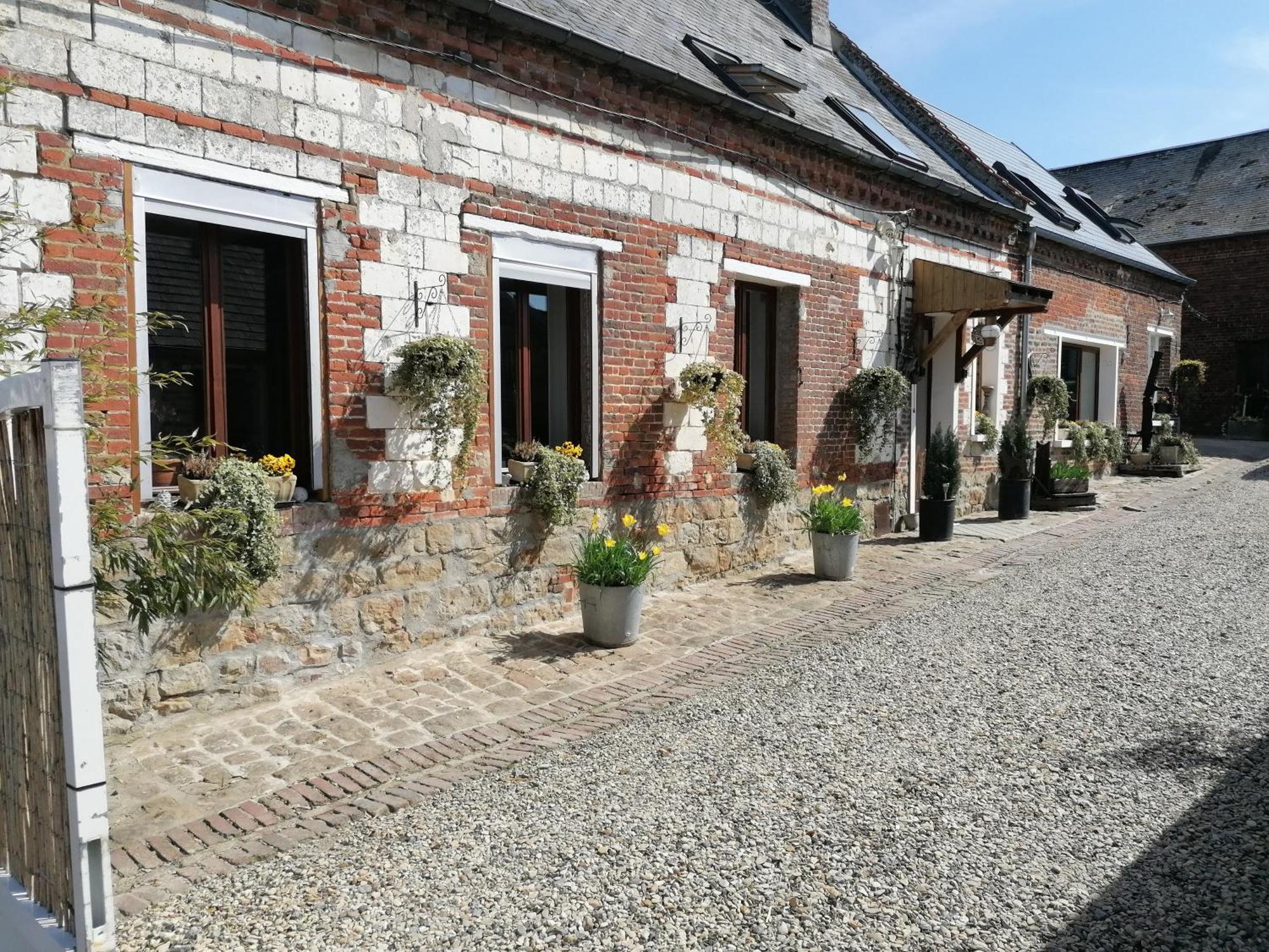 Appartement Lola à Montigny-Sur-Crecy Extérieur photo
